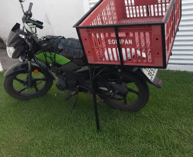 Suporte / base para caixote - Entregador Shopee e Mercado livre-Reforçado e bom acabamento