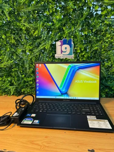 Asus Vivobook X1504Z Processador Intel Core i5 - 1235U 8GB DDR4 512GB NVME
