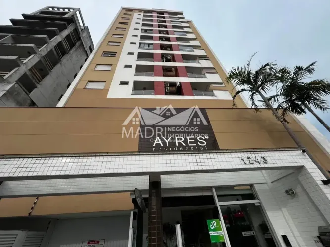 Apartamento com 3 dormitórios sendo 1 suíte, mobiliado, para alugar por R$ 3500/mês - Paga