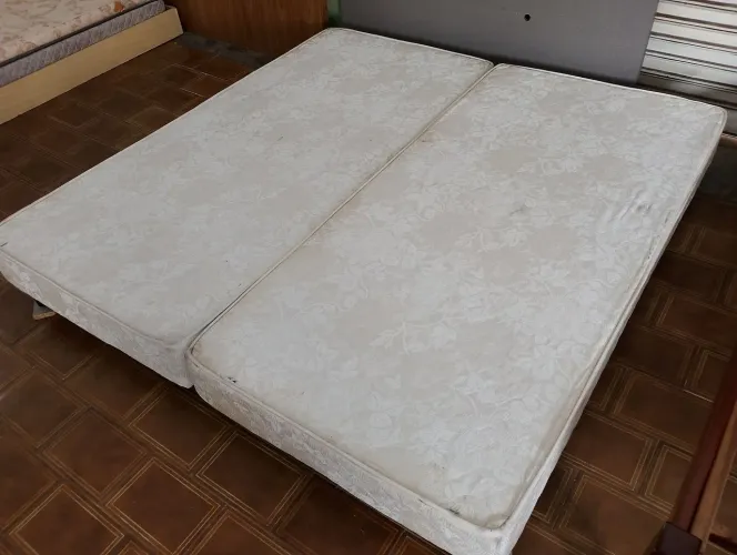 Base box King Size 193x203cm usada R$280 retirar 
