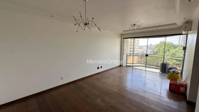 Apartamento com 3 dormitórios à venda, 110 m² por R$ 615.000,00 - Centro - Sorocaba/SP