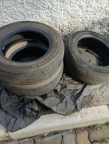 Vendo pneu