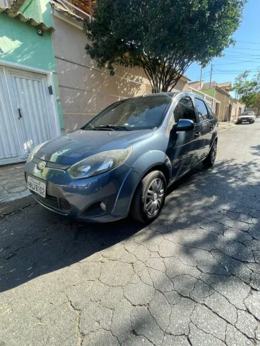 Ford Fiesta Sedan 1.0 8V Flex 4P 2011