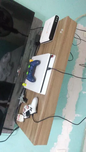 Playstation 4 Slim Branco 500GB edição Glacial USADO em Perfeito Estado