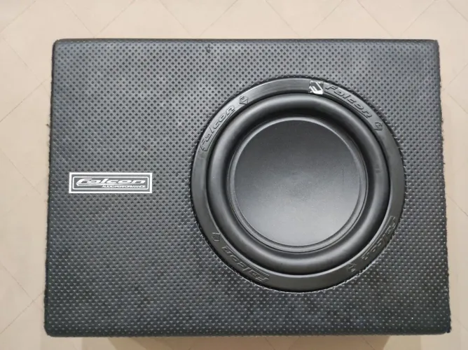 Caixa Subwoofer Falcon 600