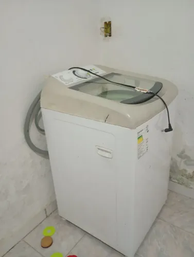 Vende-se máquina de lavar 