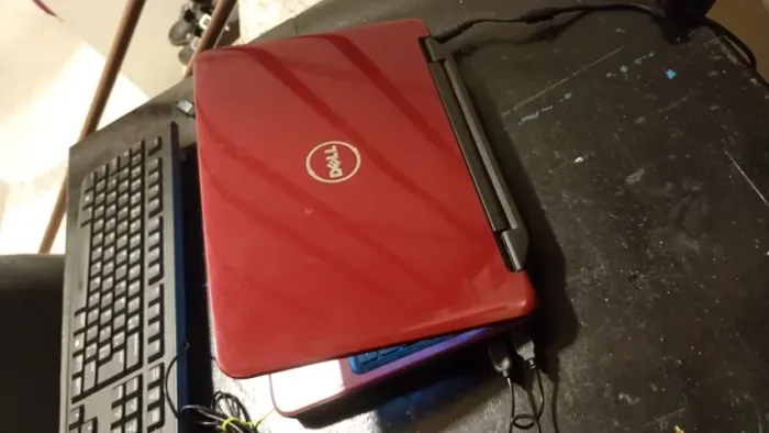 Dell N4050 com defeito