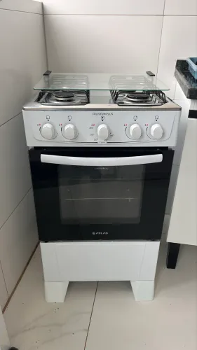 VENDO FOGÃO 4 BOCAS EM EXCELENTE ESTADO