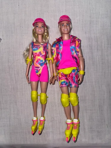 Bonecas Barbie e Ken Patinadores - Barbie The Movie - NOVOS