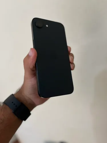 iPhone 16e 128gb