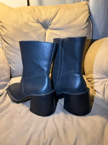 Bota cano curto 
