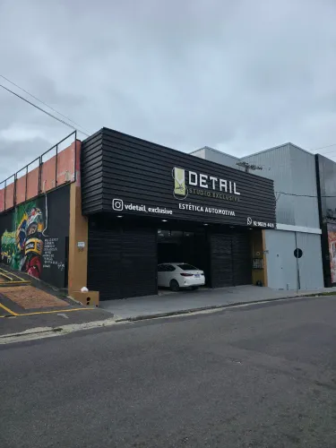 Japiim - Loja - 220 m2 - piso porcelanato - rua de acesso ao Japiim