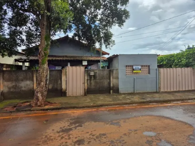 Casa em pompeu