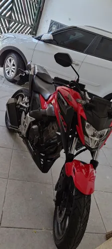 Cb 300f