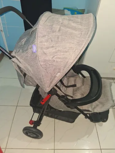 VENDO ESSE CARRINHO DE BEBE