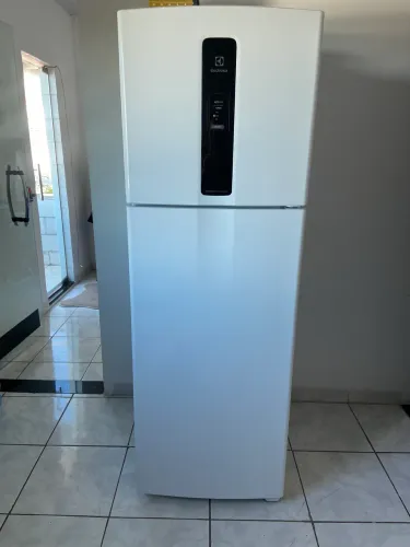 Vendo geladeira