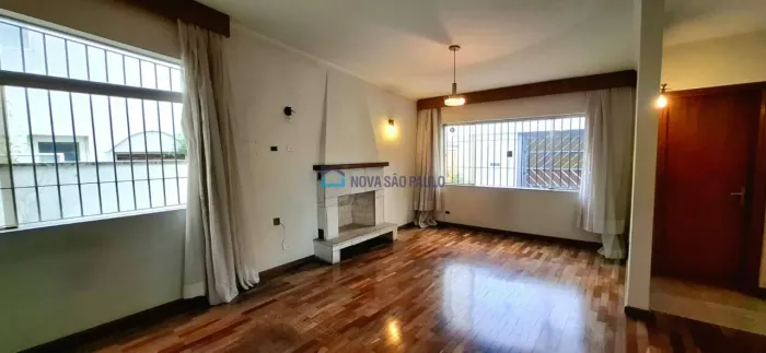 Casa à Venda Jardim Prudência 443m² | 5 Dormitórios | 4 Suítes | Piscina | 5 Vagas.
