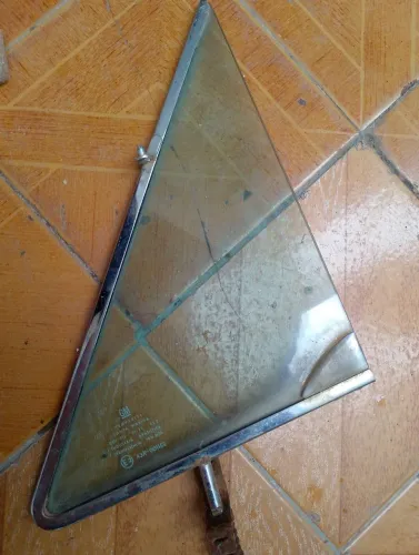Quebra vento do Opala ou Brasília 