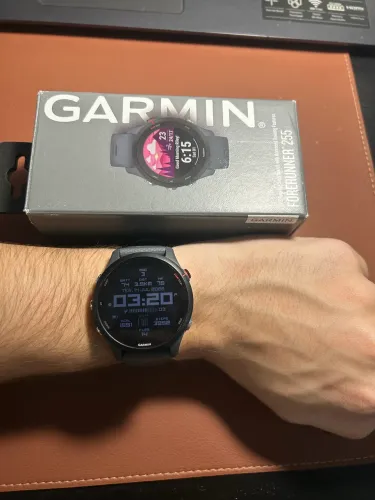 GARMIN FORERUNNER 255 - EXCELENTE ESTADO | COM NOTA FISCAL E CARREGADOR ORIGINAL