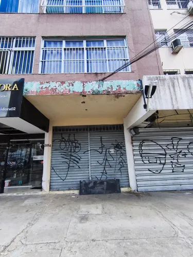 Oportunidade única para instalar seu negócio em uma das avenidas mais movimentadas de Fort