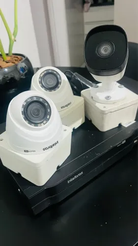 Câmera Intelbras + HD