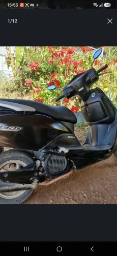 Moto lead honda