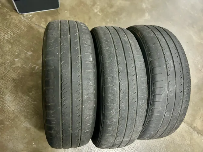 PNEUS 185/65-R15 usados (3 unidades)