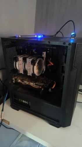 Pc gamer Ryzen 5 5600 rx580 32gram