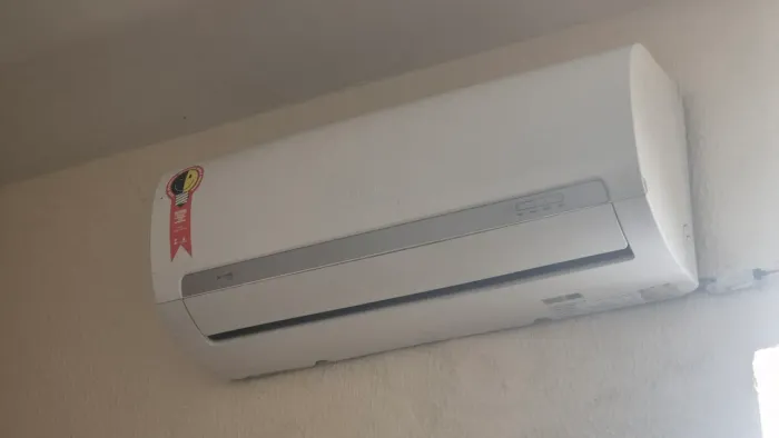 Ar condicionado SPRINGER 9BTUS
