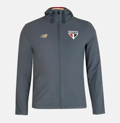 Jaqueta Masc. New Balance Viagem Original  SPFC 2025