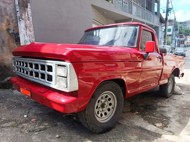 Vende-se  F1000 raridade 