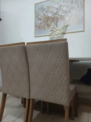 Mesa de jantar luxo com 4 cadeiras