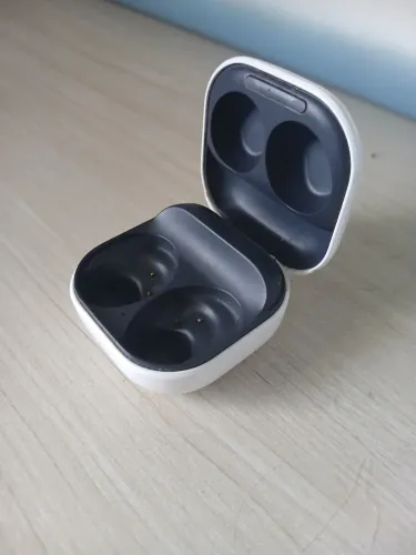 Samsung buds fe somente case(caixa) - sem fones