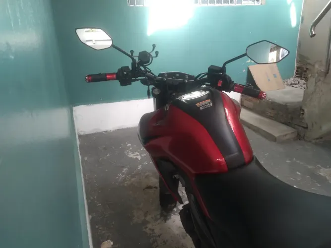 Vendo ou negócio, está financiada