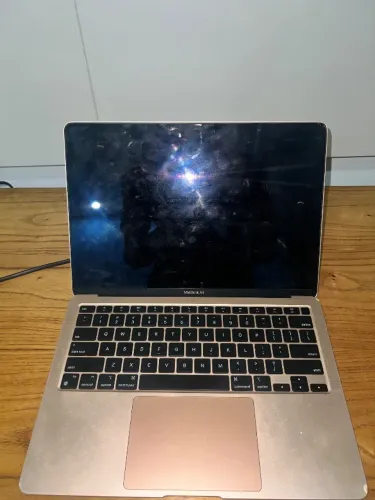 MacBook Air M1 2020 A2337 - Tela Queimada - Para Peças ou Reparo