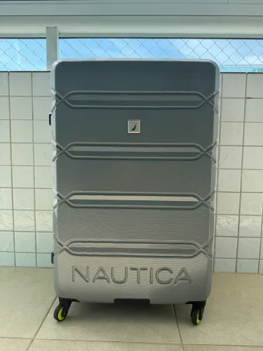 Mala Nautica 32 polegadas Grande Rígida com 4 Rodas - Nova