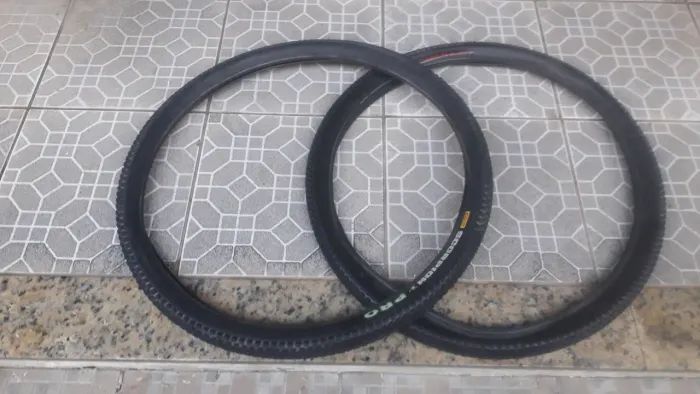 Par pneu pirelli pro aro 29 2.20