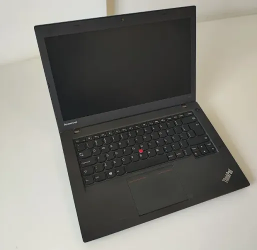 Notebook Lenovo Thinkpad T440 I5 8gb 256gb Com Detalhes Preto (Usado)