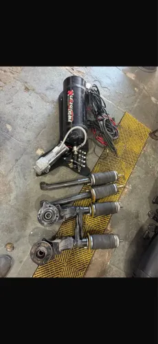 Vendo ou troco por algo do meu interesse suspensão a ar completa pra gol quadrado