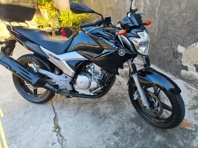 Vendo fazer 250  2014 