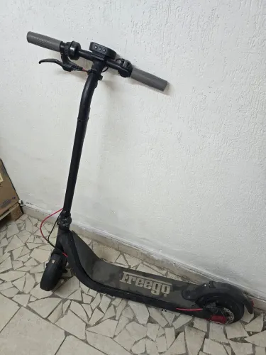 Patinete Elétrico Freego (leia a descrição)