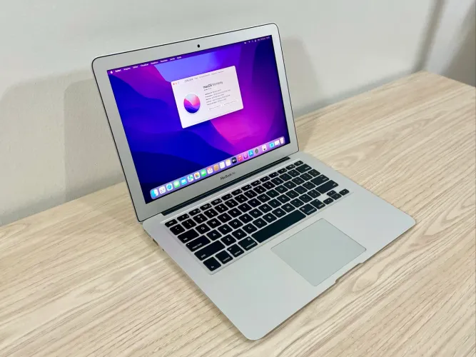 MacBook Air i5 8GB 128SSD 2017 - Seminovo