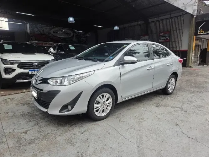 Toyota Yaris XL Sedan 1.5 Flex 16V 4P Aut. 2019