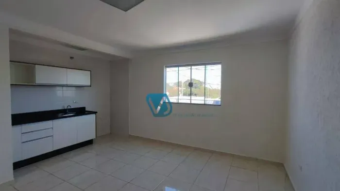 Kitnet com 1 dormitório para alugar, 35 m² por R$ 750,00/mês - Jardim Aeroporto - Araponga