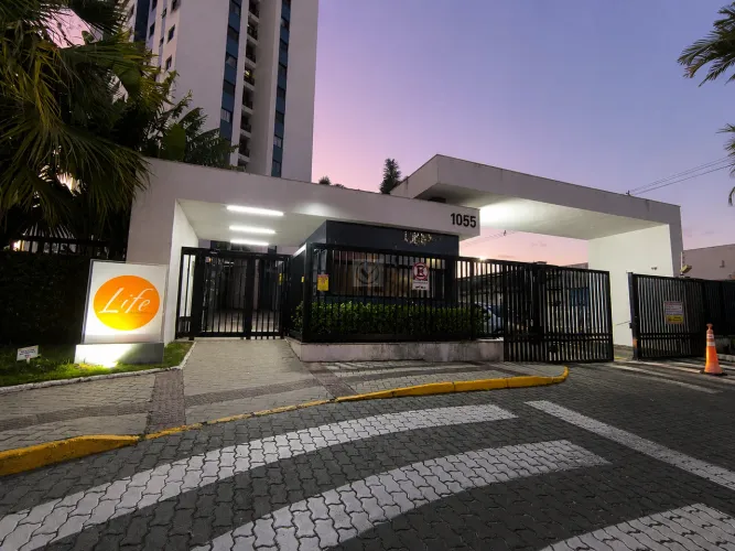 Apartamento para aluguel, 2 quartos, 1 suíte, 1 vaga, Farolândia - Aracaju/SE