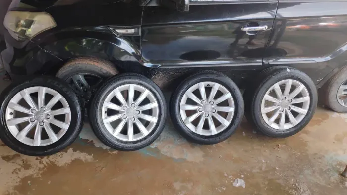 Rodas do Audi aro 16