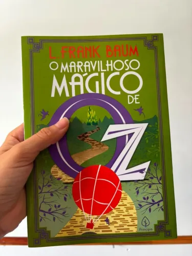 Livro seminovo: O Maravilhoso Mágico de Oz