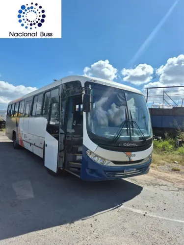 Comil versatile com ar condicionado iveco
