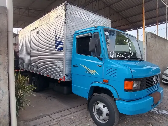 710 baú freio ar