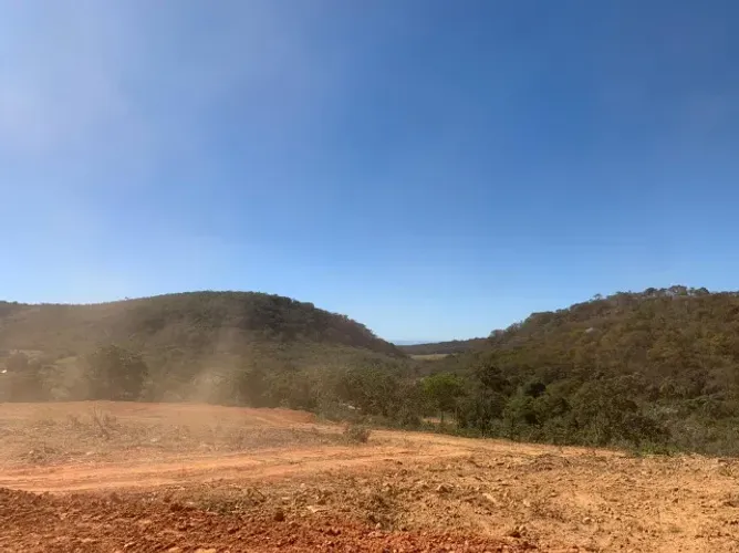 Área de 5.000m² em Coordisburgo - pego carro na troca 